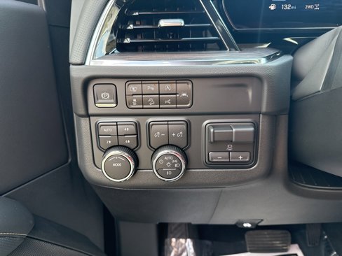 New 2025 Chevrolet Tahoe Premier w/ Sun And Tow Package image 20