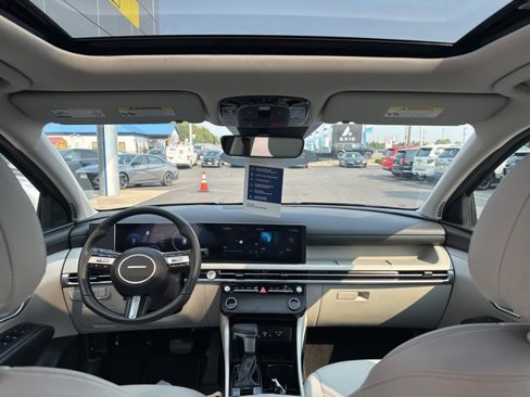 Certified 2025 Hyundai Tucson SEL image 18