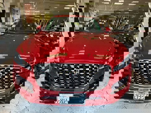 Used 2023 Jaguar F-PACE S image 3
