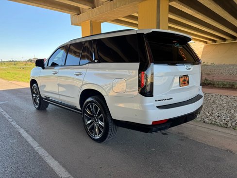 Used 2021 Cadillac Escalade Sport Platinum image 5