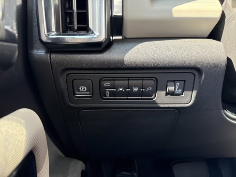 New 2026 GMC Hummer EV SUV image 9
