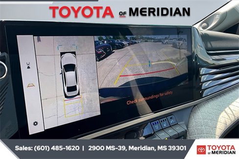 Used 2025 Toyota Camry XLE image 15