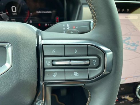 New 2026 GMC Terrain AT4 w/ Convenience Package III image 15