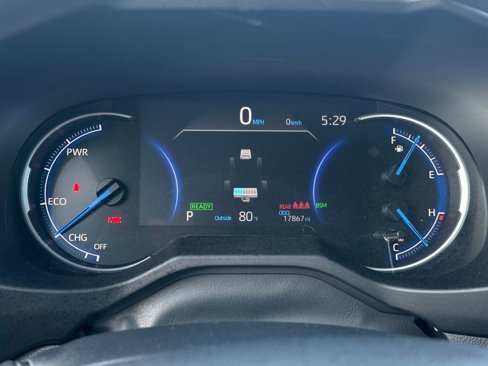 Used 2025 Toyota RAV4 XLE image 32