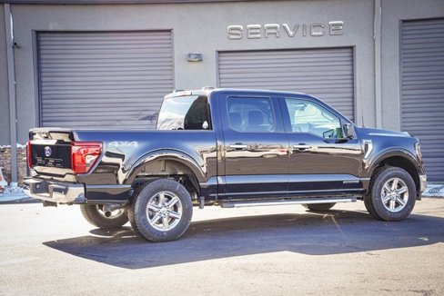 Used 2024 Ford F150 XLT w/ Mobile Office Package image 7