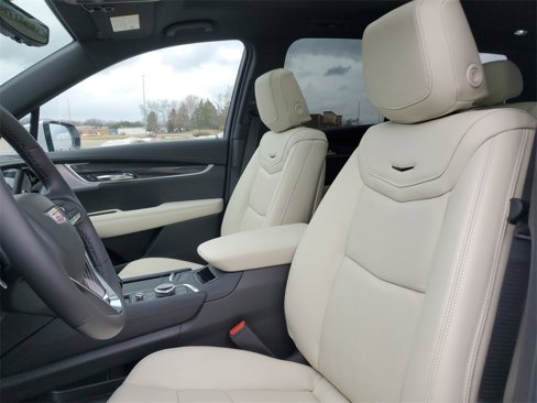 New 2025 Cadillac XT6 Sport w/ Technology Package image 20