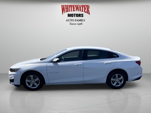Used 2024 Chevrolet Malibu LS w/ Driver Confidence Package image 2