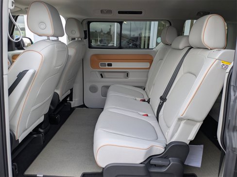 New 2025 Volkswagen ID. Buzz Pro S Plus image 28