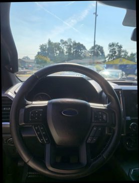 Used 2016 Ford F150 XLT w/ Equipment Group 302A Luxury image 28