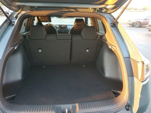 Used 2025 Honda HR-V Sport image 25