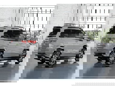 New 2026 Mercedes-Benz GLS 580 4MATIC image 18
