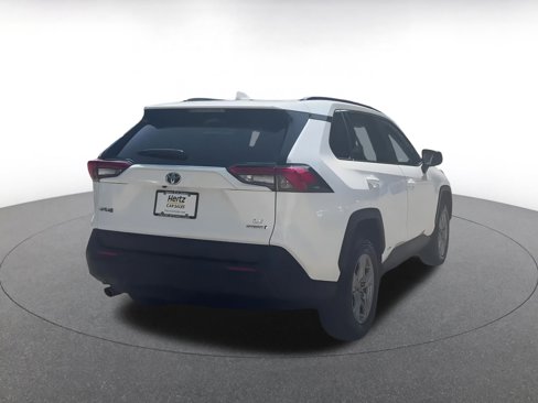 Used 2024 Toyota RAV4 LE image 14