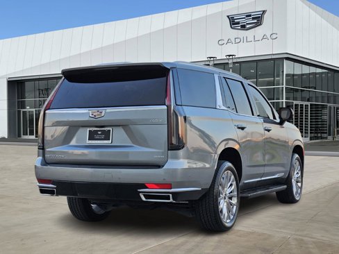 Certified 2024 Cadillac Escalade Premium Luxury image 5
