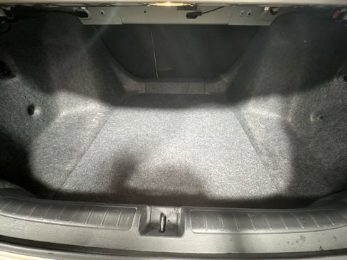 Used 2018 Honda Accord EX image 31
