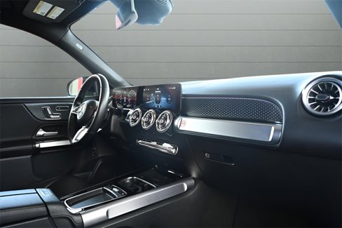 Used 2024 Mercedes-Benz GLB 250 image 29