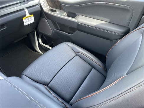 New 2025 Ford F250 Lariat w/ Lariat Ultimate Package image 15