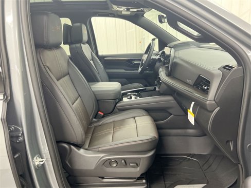 New 2026 Chevrolet Suburban High Country image 23