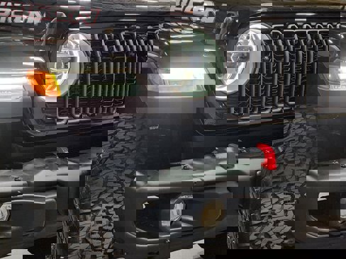 Used 2024 Jeep Wrangler Unlimited Rubicon image 13