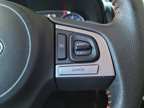 Used 2017 Subaru Crosstrek 2.0i Limited image 11