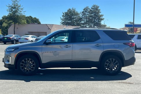 Used 2023 Chevrolet Traverse RS image 12