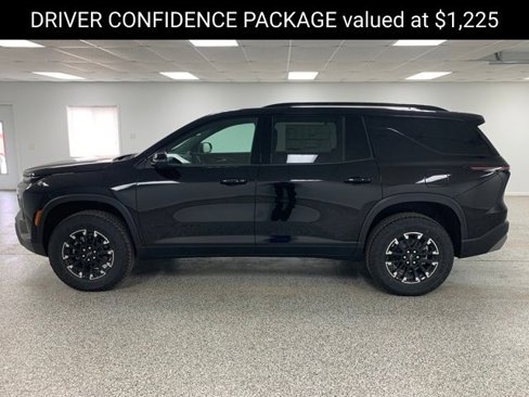 New 2026 Chevrolet Traverse Z71 w/ Driver Confidence Package image 5