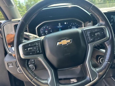 Used 2023 Chevrolet Silverado 1500 LTZ image 20