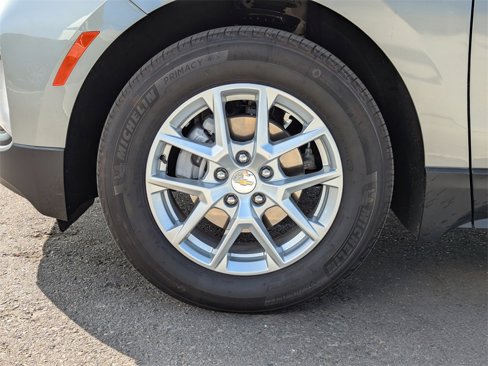 Used 2024 Chevrolet Equinox LT image 48