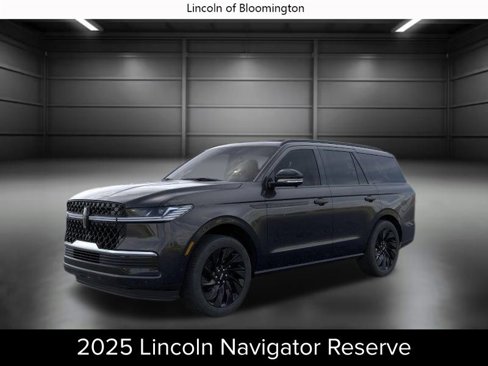 New 2025 Lincoln Navigator Reserve image 1
