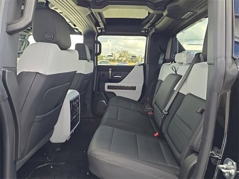 New 2025 GMC Hummer EV 3X image 16