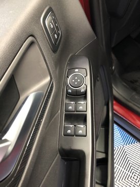 New 2025 Ford Escape ST-Line Select image 27