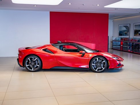 Used 2021 Ferrari SF90 Stradale image 7