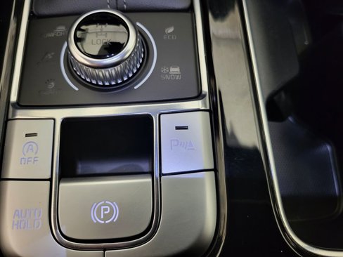 Used 2025 Kia Telluride EX X-Line image 9