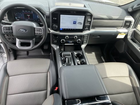 New 2025 Ford F150 Lariat w/ Equipment Group 501A Mid image 8