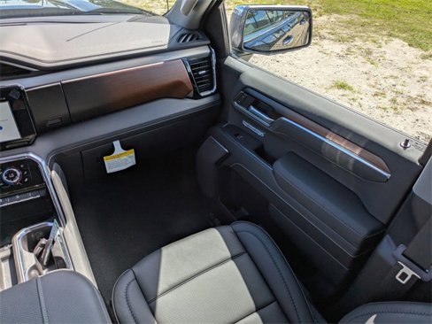 New 2026 GMC Sierra 1500 Denali w/ Denali Reserve Package image 19