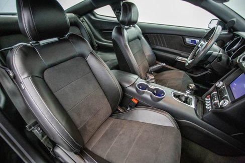 Used 2018 Ford Mustang Premium w/ Ecoboost Performance Package image 22