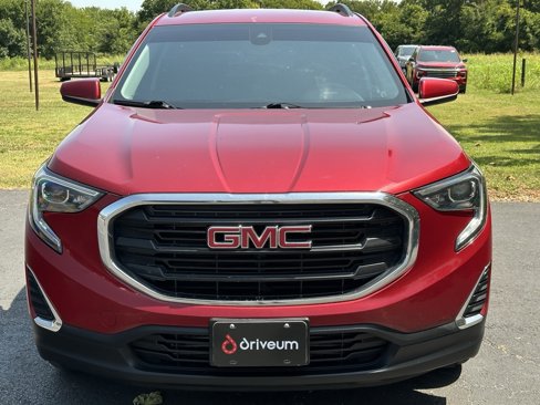 Used 2020 GMC Terrain SLE w/ Driver Convenience Package image 2