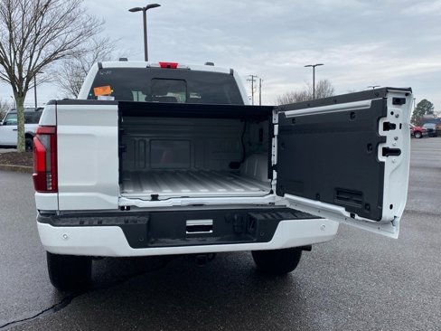 New 2025 Ford F150 Platinum w/ Equipment Group 702A High image 4