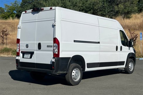 Used 2023 RAM ProMaster 2500 image 8