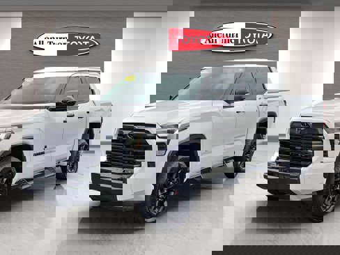 Used 2024 Toyota Tundra SR5 image 3