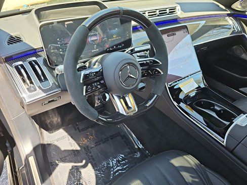 New 2025 Mercedes-Benz S 63 AMG S image 16
