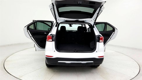 Used 2024 Chevrolet Equinox LT image 10