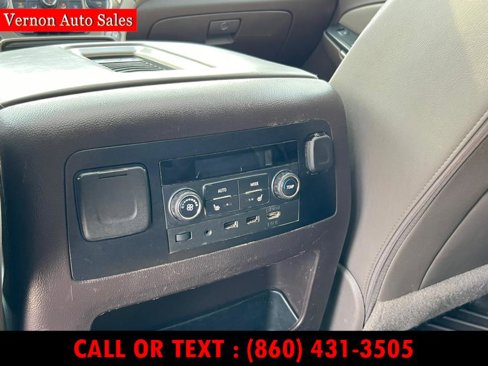 Used 2019 GMC Yukon Denali w/ Denali Ultimate Package image 14
