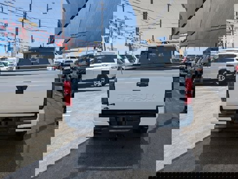 Used 2024 Toyota Tacoma TRD Off-Road image 6