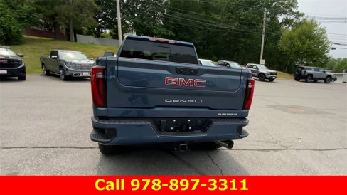New 2025 GMC Sierra 2500 Denali w/ Denali Reserve Package image 7