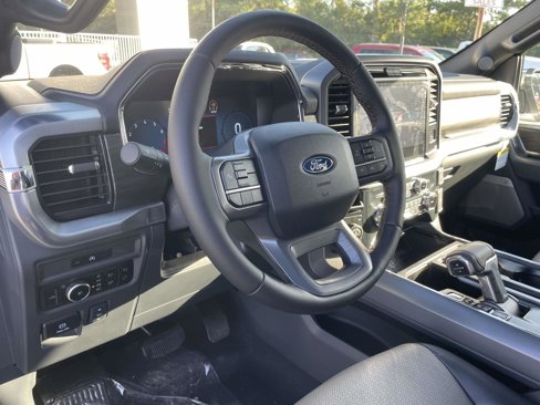 New 2025 Ford F150 Lariat image 15