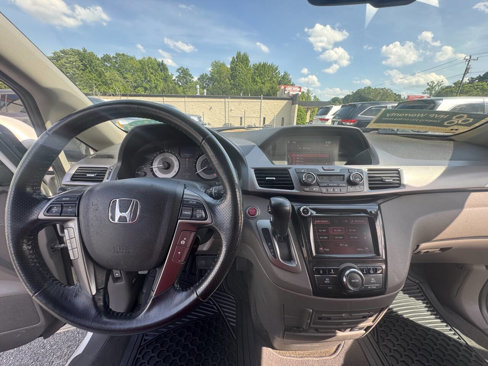 Used 2015 Honda Odyssey Touring image 15