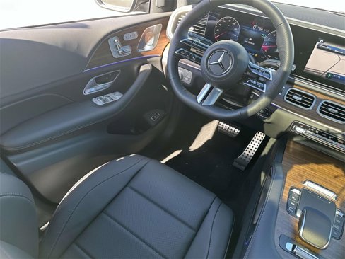 New 2025 Mercedes-Benz GLS 450 4MATIC image 27