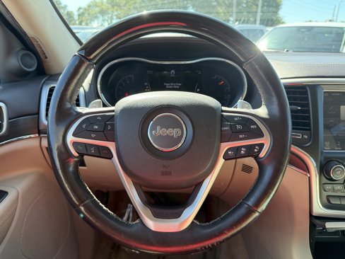 Used 2015 Jeep Grand Cherokee Overland w/ Advanced Technology Group image 25