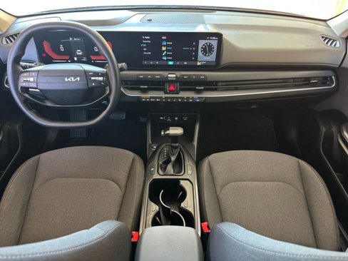 Used 2025 Kia K4 LX image 23