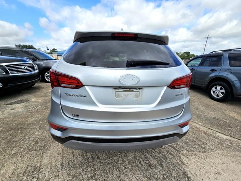 Used 2017 Hyundai Santa Fe Sport image 9
